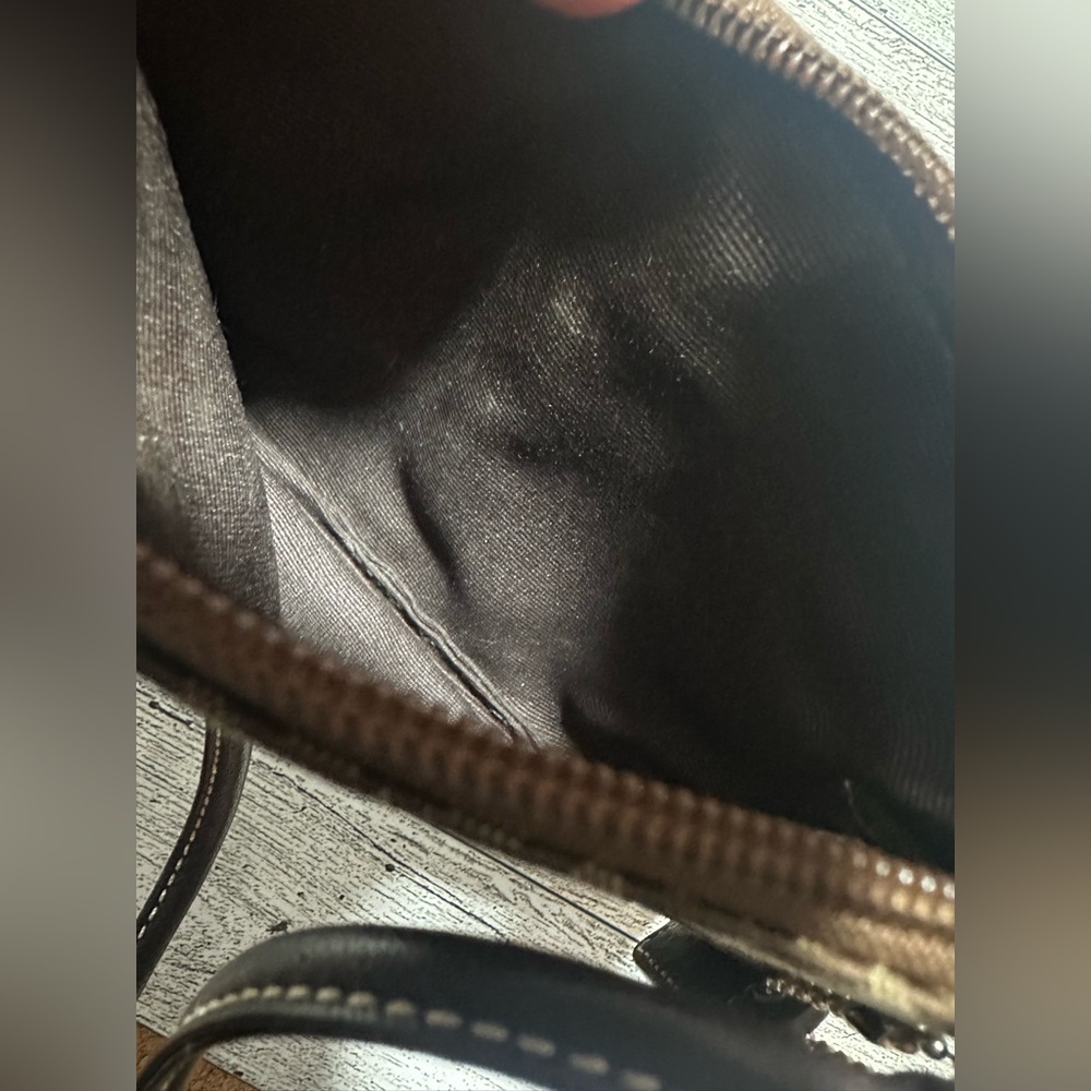 Coach m Small Wristlet Coin Purse Vtg Sz 6”x4” - Picture 4 of 6